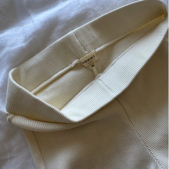 Donni Kick Flare Cream - Picture 5 of 5